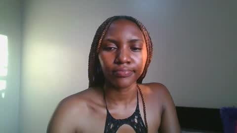 ebonyslut09 online show from March 2026 04:16:02 AM