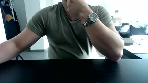 Echo online show from November 2025 12:15:02 PM