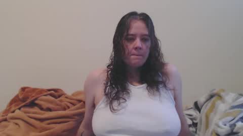 Snapshot of echosol17 chatting on December 2024 07:46:02 PM Weird Echo online show from December 2024 07:46:02 PM