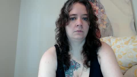 Snapshot of echosol17 chatting on March 2025 05:45:01 PM Weird Echo online show from March 2025 05:45:01 PM