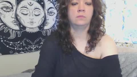 Snapshot of echosol17 chatting on March 2025 07:47:02 PM Weird Echo online show from March 2025 07:47:02 PM