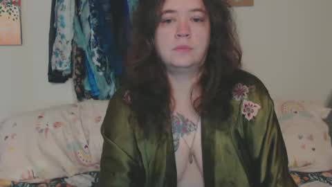 Snapshot of echosol17 chatting on September 2025 11:45:01 AM Weird Echo online show from September 2025 11:45:01 AM