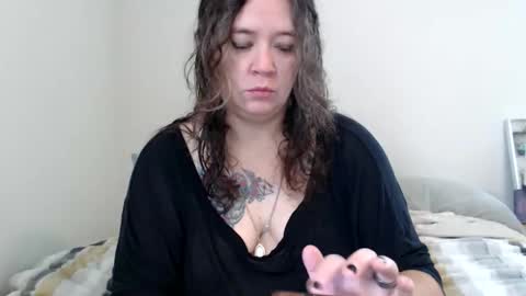 Snapshot of echosol17 chatting on October 2025 04:48:02 PM Weird Echo online show from October 2025 04:48:02 PM