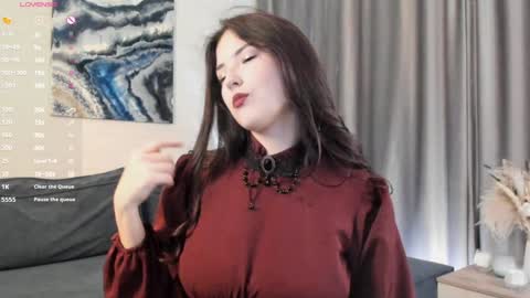 Snapshot of edabayse chatting on January 2025 01:12:01 PM Viola online show from January 2025 01:12:01 PM