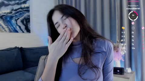 Snapshot of edabayse chatting on January 2025 01:04:02 PM Viola online show from January 2025 01:04:02 PM