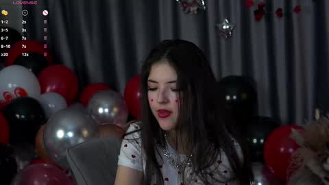 Snapshot of edabayse chatting on February 2025 05:25:02 PM Viola online show from February 2025 05:25:02 PM