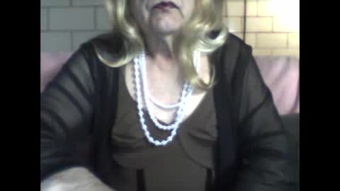 eddie595959 online show from December 2024 10:23:02 AM