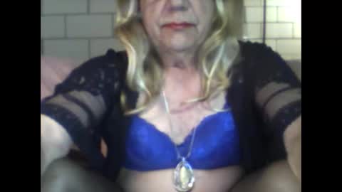 eddie595959 online show from April 2026 10:13:01 AM