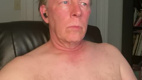 Snapshot of eddygl1968 chatting on June 2026 02:25:05 AM Eddy online show from June 2026 02:25:05 AM