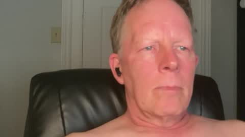 Snapshot of eddygl1968 chatting on June 2026 02:29:01 AM Eddy online show from June 2026 02:29:01 AM