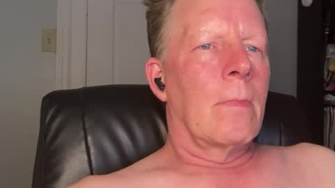 Snapshot of eddygl1968 chatting on July 2026 02:49:02 AM Eddy online show from July 2026 02:49:02 AM
