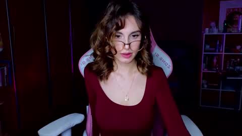 Snapshot of edelinemaher chatting on March 2025 02:08:02 PM Edeline online show from March 2025 02:08:02 PM