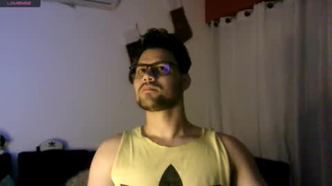 Snapshot of edgaroos chatting on February 2025 09:30:02 AM ZohanMohamed online show from February 2025 09:30:02 AM