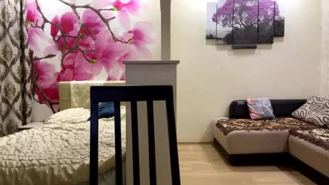 Eri online show from March 2026 06:47:02 PM