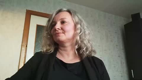 edithmanning online show from May 2026 05:09:02 PM