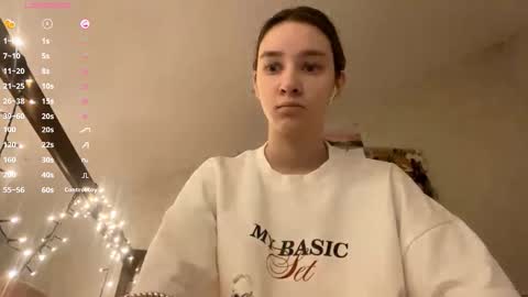 Dana online show from October 2025 05:03:01 PM