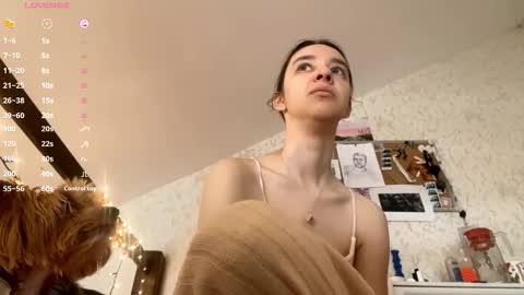 Dana online show from November 2025 11:02:01 AM