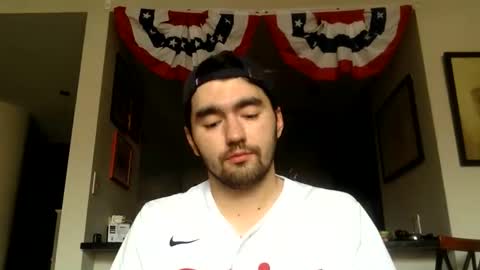 Snapshot of edmundfitz75 chatting on June 2026 05:27:02 PM EddieFitz75 online show from June 2026 05:27:02 PM