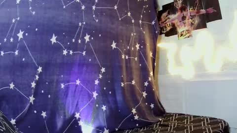 Snapshot of edrianburca052 chatting on February 2026 06:28:02 PM urasian chub online show from February 2026 06:28:02 PM