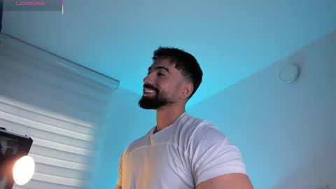 Snapshot of edrick_walton chatting on October 2025 12:06:01 PM edrick online show from October 2025 12:06:01 PM