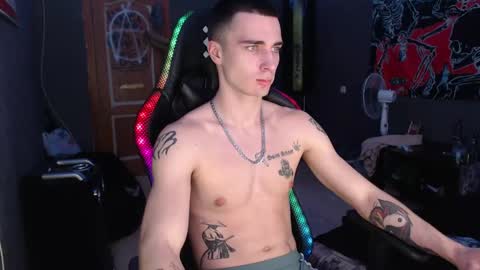 Eduar online show from December 2024 04:32:02 PM