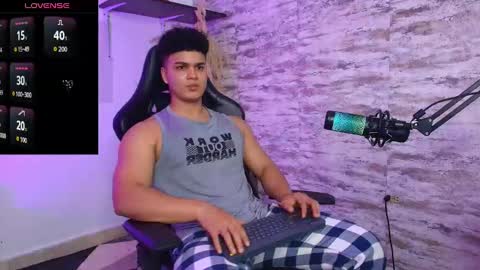 EDWARD CLARCK online show from October 2025 01:58:01 AM