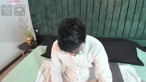 Eduardo online show from March 2026 03:56:01 AM