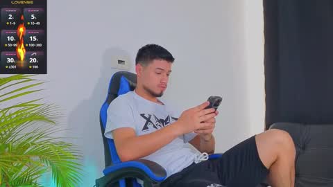 Edward Ross online show from October 2025 07:35:02 PM