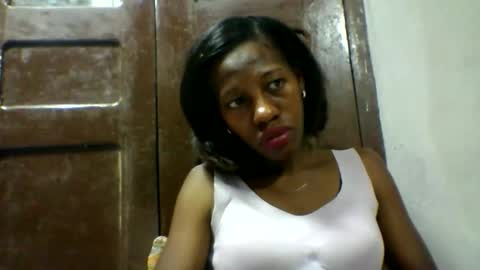 edwige770943 online show from April 2026 07:52:01 AM