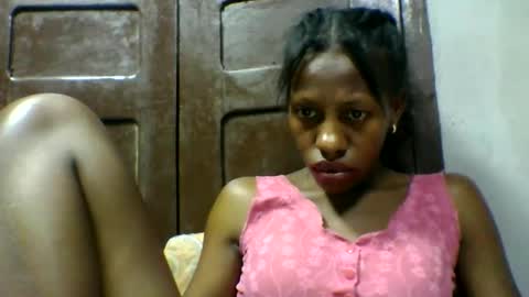 edwige770943 online show from May 2026 02:45:01 PM