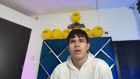 Edwin online show from April 2026 01:09:02 PM