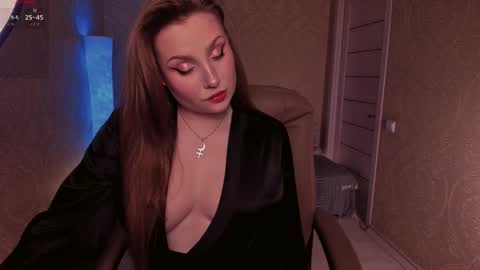 eesmaaarr online show from December 2025 11:45:02 PM