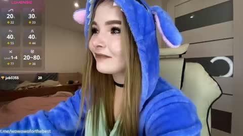 Lili online show from June 2026 07:22:02 AM