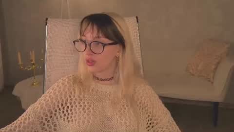 EVA NON NUDE online show from July 2026 12:23:01 PM