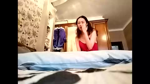 Effy online show from September 2025 12:15:02 PM