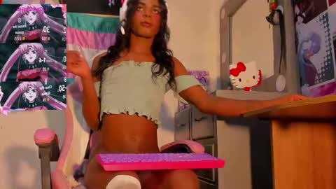 Snapshot of effy_marinn chatting on October 2025 09:26:01 AM effy_marinn online show from October 2025 09:26:01 AM