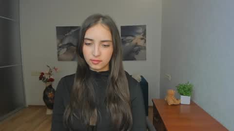Snapshot of effy_royse chatting on April 2026 05:43:02 PM Effy Royse online show from April 2026 05:43:02 PM