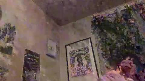Snapshot of eggnog_and_booty chatting on May 2026 02:52:01 AM eggnog_and_booty online show from May 2026 02:52:01 AM