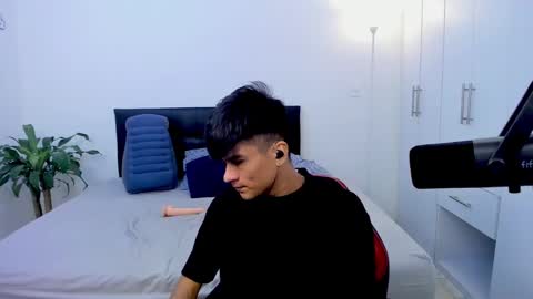 eiden_allenx1 online show from January 2025 11:48:01 AM