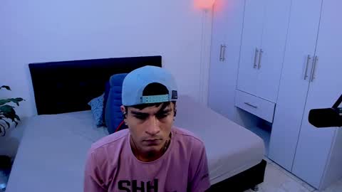 eiden_allenx1 online show from January 2025 01:56:02 PM