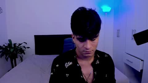 eiden_allenx1 online show from February 2025 02:02:02 PM