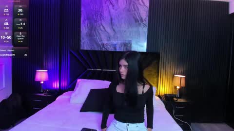 Eilie online show from May 2026 08:06:01 PM
