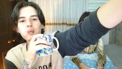 eimy_andres online show from November 2025 10:41:02 AM