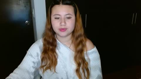 EIMY   MODEL INDEPENDENT online show from December 2024 11:16:01 AM