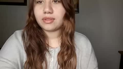 EIMY   MODEL INDEPENDENT online show from January 2025 06:24:02 AM