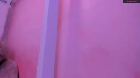 eimy online show from April 2026 01:26:01 PM