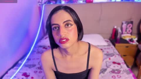 Eimyflorian online show from October 2025 12:05:02 PM