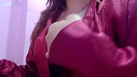 Snapshot of eireneninon chatting on February 2025 07:12:01 AM Eirene online show from February 2025 07:12:01 AM