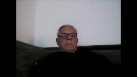 eisbaer1957 online show from April 2026 06:16:01 PM