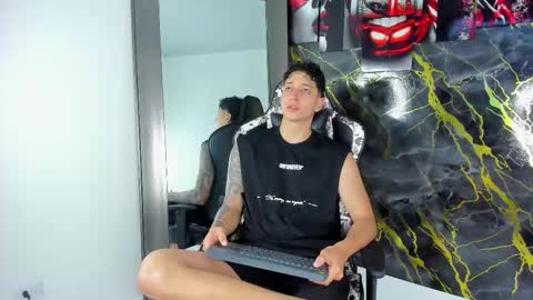 Snapshot of eithan__boy chatting on February 2026 11:52:01 AM Eithan online show from February 2026 11:52:01 AM